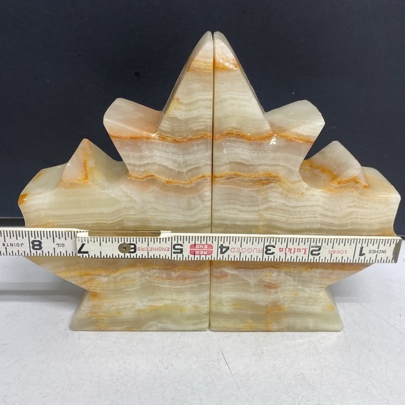Maple Leaf Shaped Marble Bookends Set of Two - Picture 16 of 16